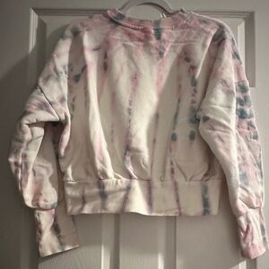 Juniors Medium Crew Neck (tie-die)